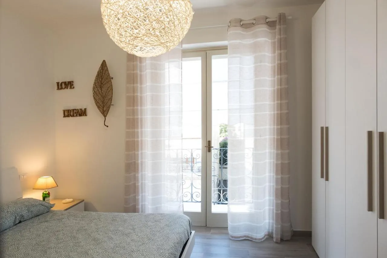 60Mt Dal Mare Appartement Viareggio Italië